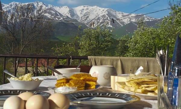 Saro B&B And Safari Tours Tatev Eksteriør billede