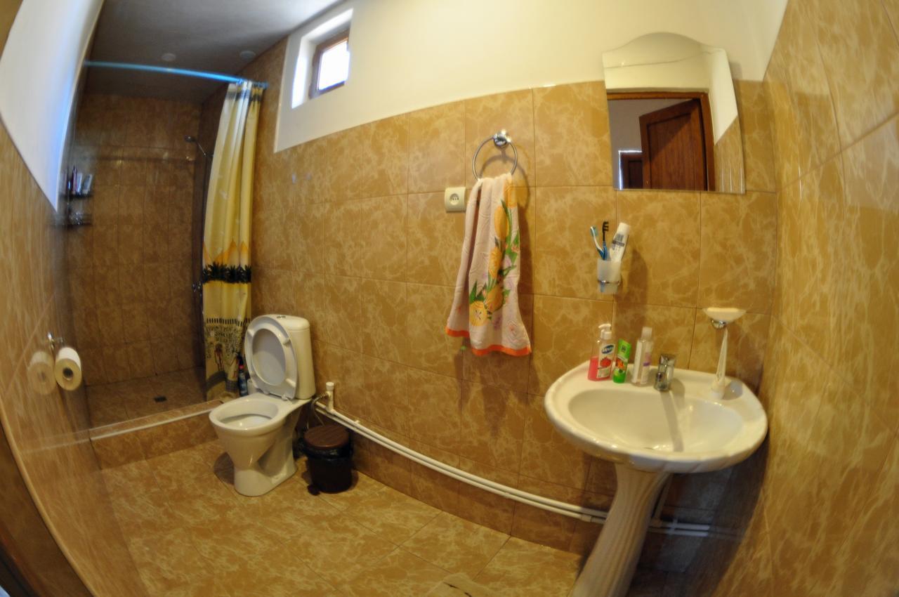 Saro B&B And Safari Tours Tatev Eksteriør billede